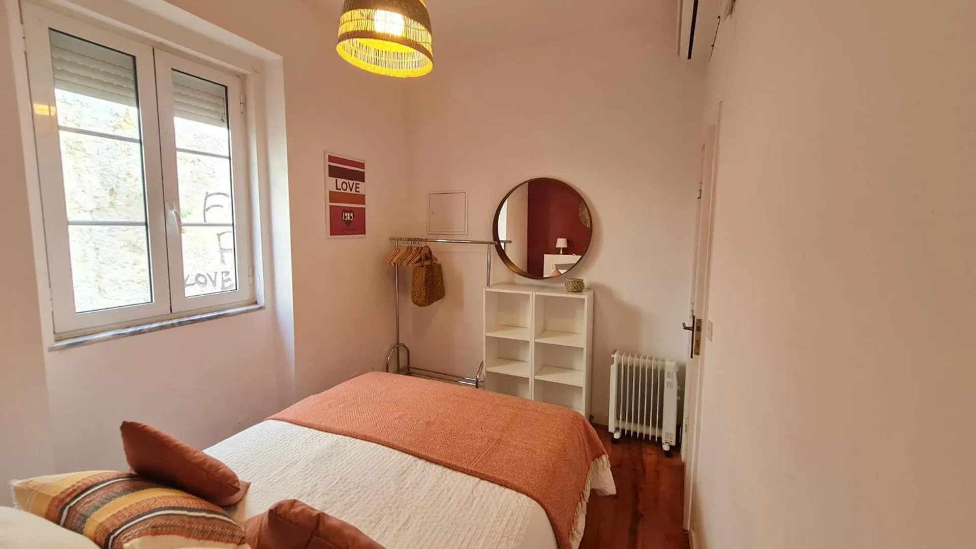 Happy Stay Lisbon - Suite With A View, Private Terrace & Ac