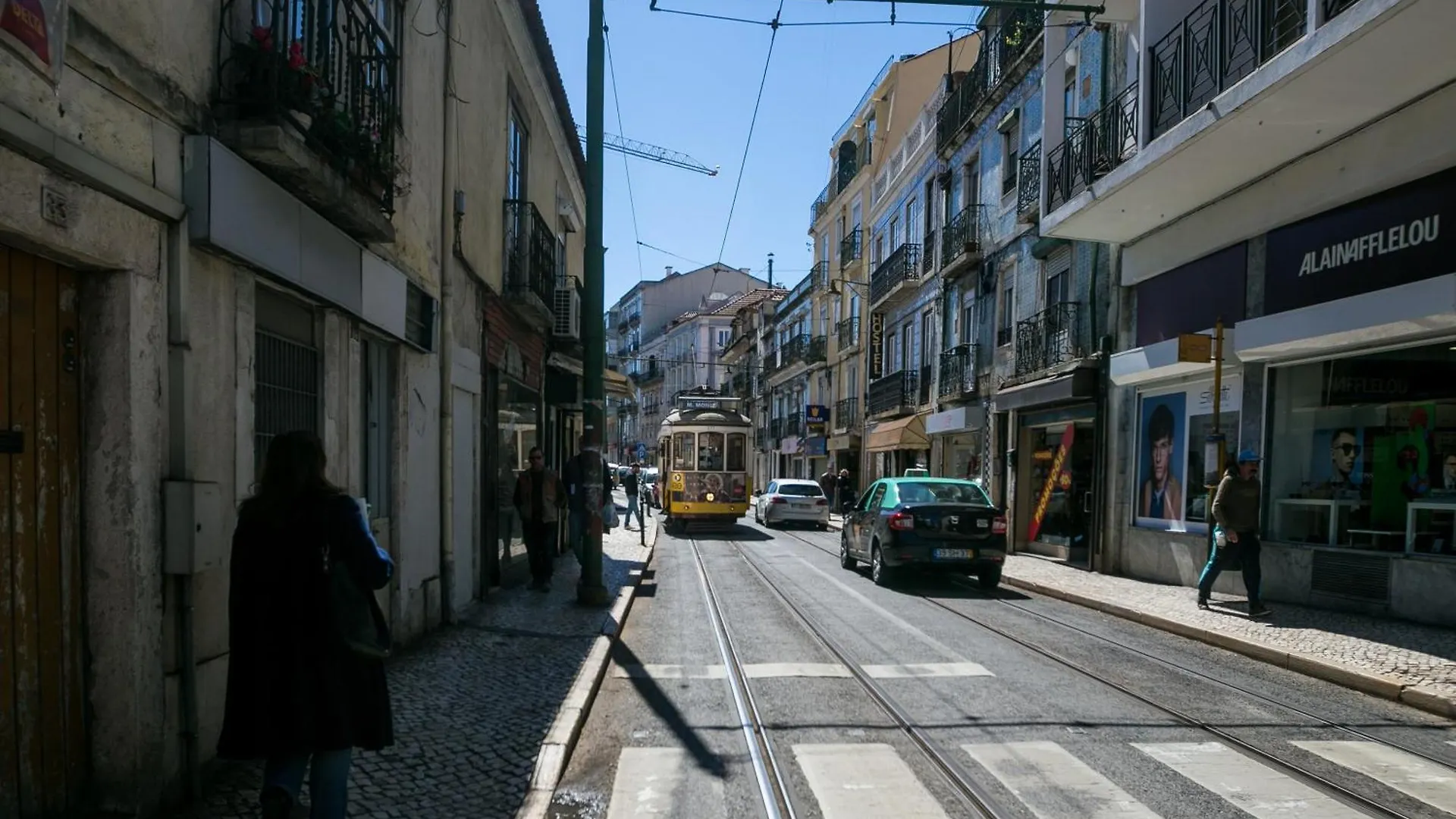 Apartment Happy Stay Lisbon - Suite With A View, Private Terrace & Ac